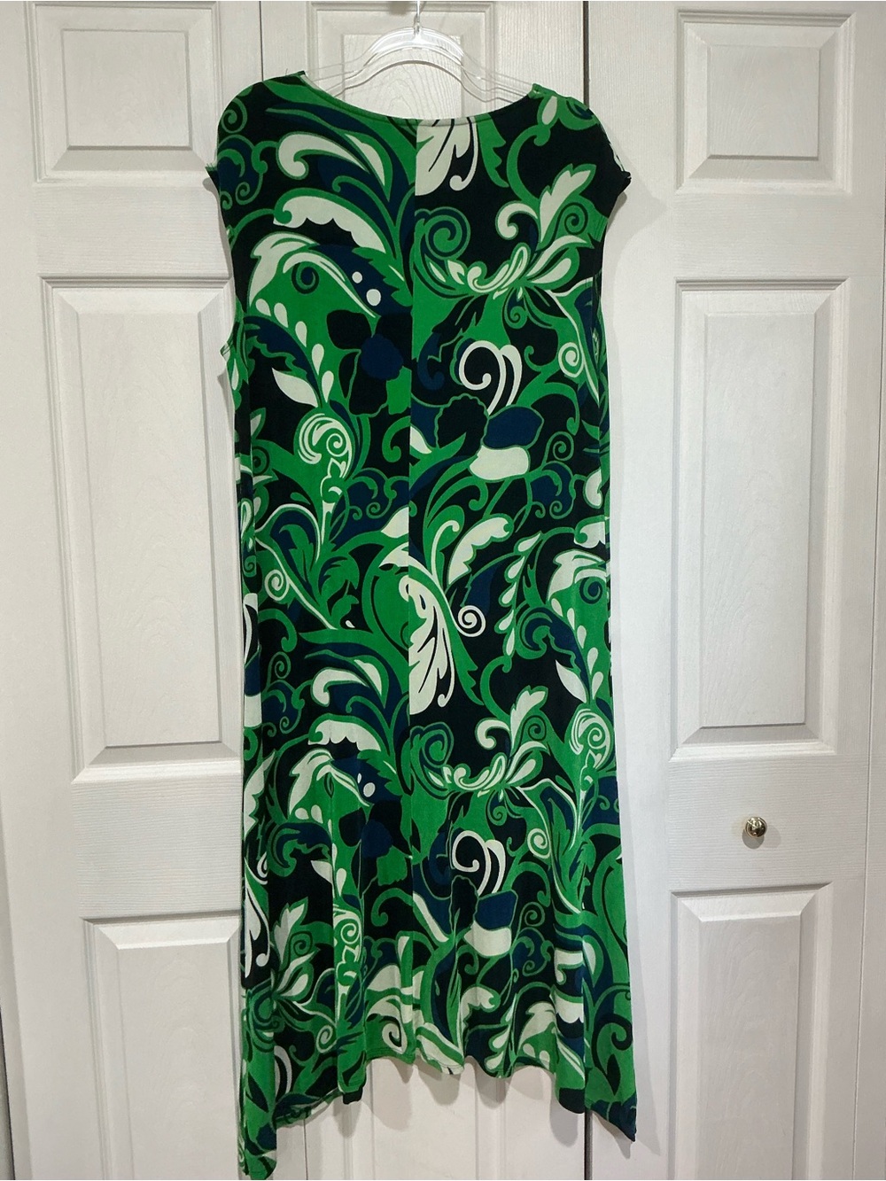 💙 Chico’s Travelers Blue Green White Sleeveless Dress Shark Bite Hem (01568) - Picture 4 of 7